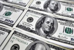 الدولار يتراجع بمعدل 3% أمام الليرة التركية عقب نتيجة الاستفتاء