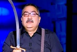 على طريقة السيسي.. أبو حملات: القرآن والنبي "محمد" سبب الإرهاب!!