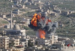 مقتل 15 مدنيا في قصف جوي على حلب وإدلب شمالي سوريا