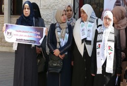 الأسيرات بسجون الاحتلال  يهددن بالانضمام للإضراب