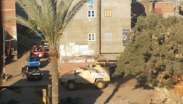 داخلية الانقلاب تقتحم منازل المختفين قسريا بالبصارطة