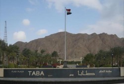 الكيان الصهيوني يبقي معبر طابا مغلقا