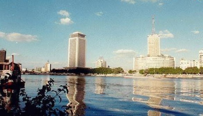 الأرصاد: استمرار الموجة الحارة غدًا والعظمى في القاهرة 37