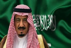 لماذا أعاد العاهل السعودي بدلات الموظفين وأقال وزراء ومسئولين؟
