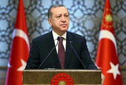أردوغان: عملياتنا بالعراق وسوريا مستمرة.. ماذا عن الأسد؟