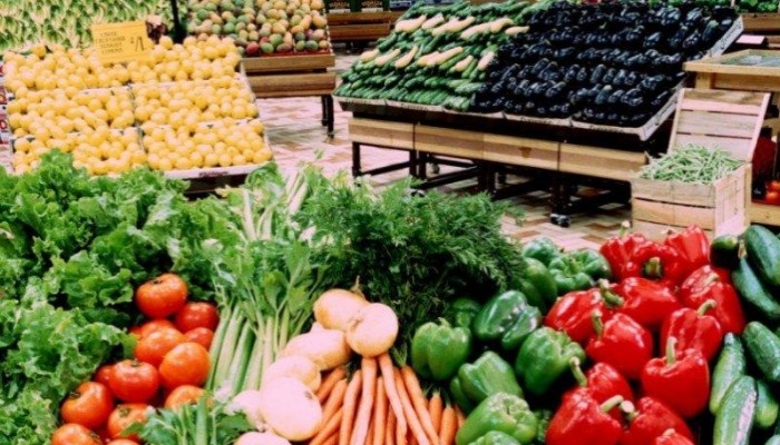 أسعار الخضار والفاكهة الخميس 27 أبريل