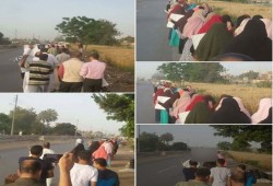 سلسلة بشرية على طريق بلبيس القاهرة رفضا للانقلاب