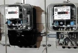 رفع سعر الكهرباء والبنزين بتعليمات "النقد".. وبرلمان العسكر: موافقون