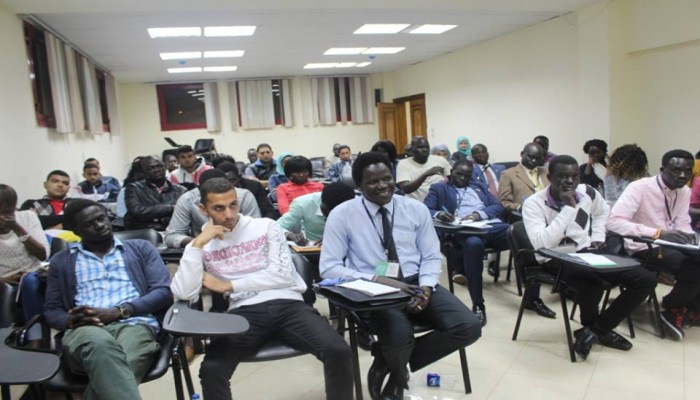 منع أعضاء "البعثة التعليمية" بالسودان من العودة ردًّا على ممارسات السيسي