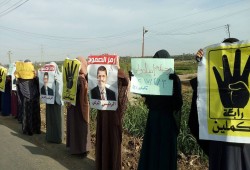 حرائر دمياط للعسكر: عودوا إلى ثكناتكم