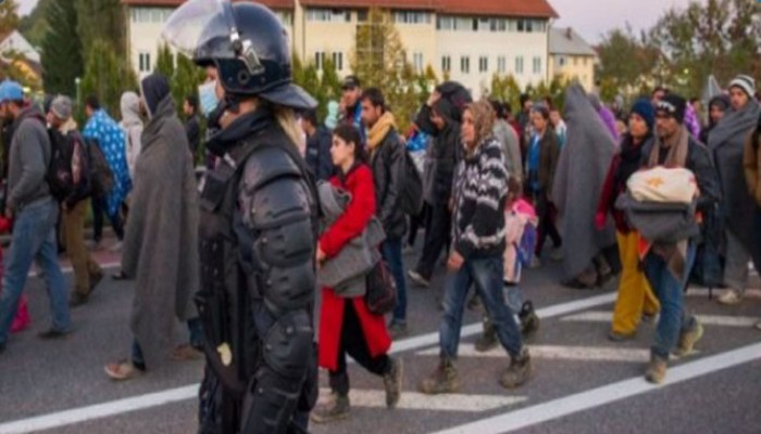 السويد توقف التدقيق بالهُويات على حدودها