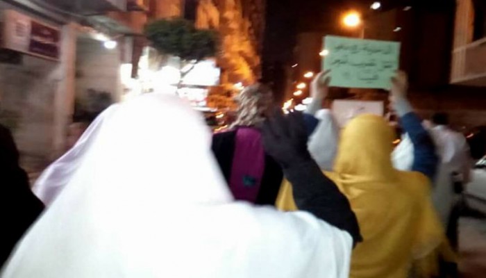 نساء ضد الانقلاب بالإسكندىة تواصل تظاهرات "رحيله إنقاذ للوطن"