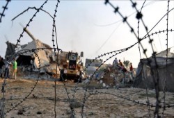 مركز حقوقي فلسطيني: الحصار الإسرائيلي تسبب بوفاة 5 مرضى منذ بداية 2017