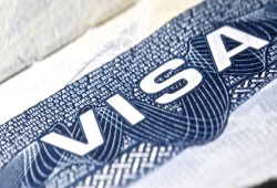 حساب فيسبوك.. الخارجية الأميركية تعتزم تطبيق إجراءات أكثر صرامة لمنح تأشيرات