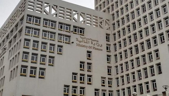 كارثة.. فوائد ديون السيسي تلتهم 34.4% من الموازنة