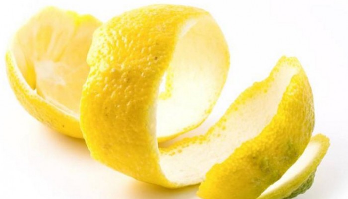 قشور الليمون.. فوائد عظيمة لا تهملها