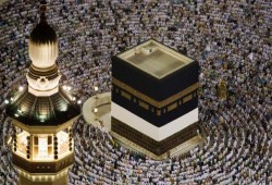 إيران تهدد السعودية: إذا اندلعت الحرب لن نٌبقي سوى ''مكة والمدينة''