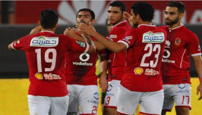 الأهلي يكتسح النصر للتعدين ويبتعد بصدارة الدوري