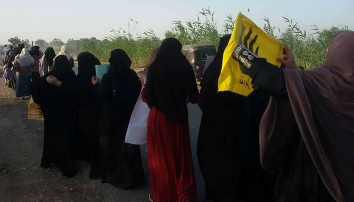 مواطنو نبروه يرفعون شعار "لا لتصفية الشباب" ويطالبون بالقصاص