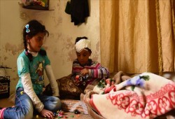 "محيي وندى".. نظام الأسد أباد عائلتهما وتركهما جريحا الجسد والروح