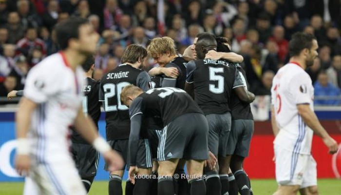 قمة الإثارة عنوان قبل نهائي "الدوري الأوروبي" وتأهل بشق الأنفس لمانشستر وأياكس (فيديو)