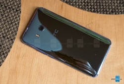 HTC تكشف رسميا عن هاتفها الجديد U11