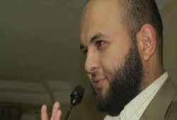 زوجة "عارف" تطالب بإنقاذ المضربين عن الطعام بـ"العقرب" من الموت