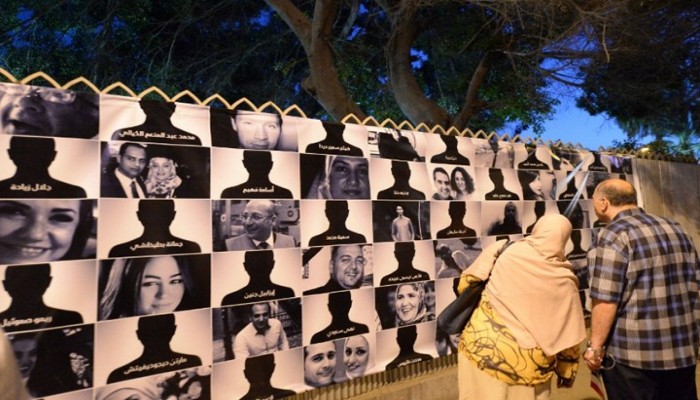 خبراء فرنسيون: مصر غير جادة بتحقيق سقوط طائرتها وتستهزئ بنا