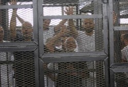 14 معتقلاً بهزلية "عمليات رابعة" غير مطلوبين فى قضايا أخرى