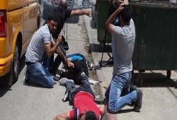 استشهاد فلسطينى وإصابة صحفي برصاص مستوطن جنوب نابلس