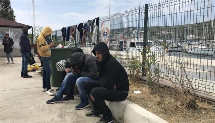 إنقاذ 43 مهاجراً غير شرعي من الغرق غرب تركيا