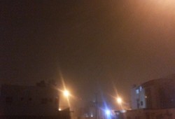 عواصف ترابية تضرب الطرق السريعة بالوادي الجديد