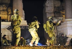 الاحتلال يشن حملة اعتقالات في القدس
