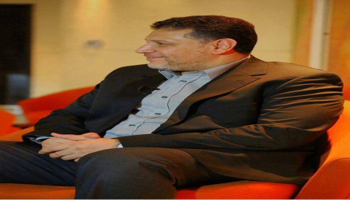 نجل الوزير "أسامة يس" يفضح انتهاكات العسكر بحق والده