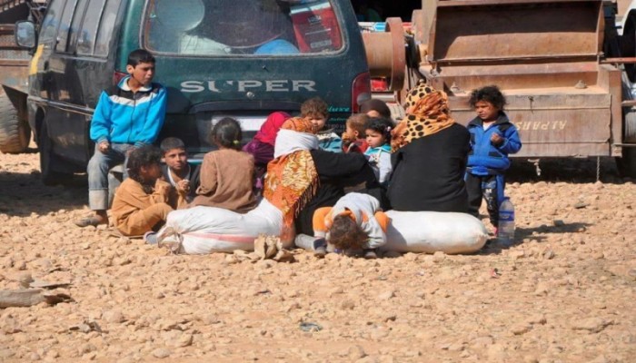 حالات مآساوية لنازحي مدينة الرقة .. لا غذاء ولا دواء