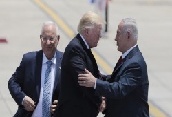 ترمب يصل "تل أبيب" قادمًا من الرياض