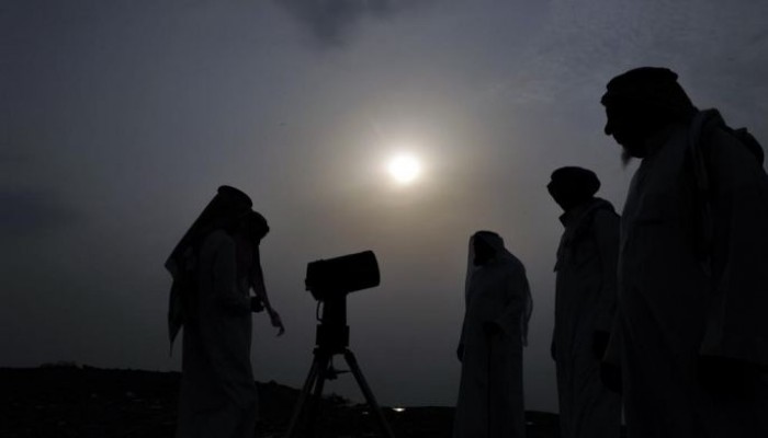 لأول مرة.. السعودية تدعو إلى تحري رؤية هلال رمضان في يومين