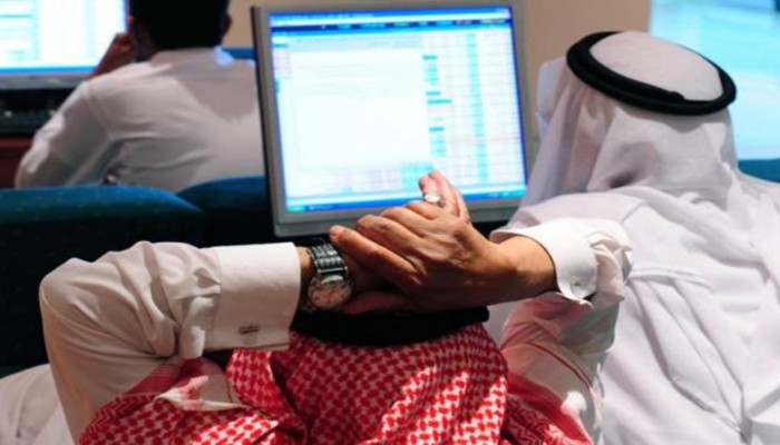 السعودية تحجب كافة المواقع الإخبارية القطرية وسعوديون يدافعون عن قطر