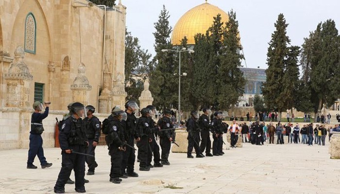 الصهاينة يقتحمون الأقصى في ذكرى احتلال القدس الشرقية