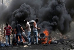 حماس تدعو للانتفاض في جمعة غضب إسنادًا لإضراب الأسرى