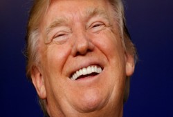 ترامب عقب عودته لبلاده: جلبت مئات المليارات من الشرق الأوسط