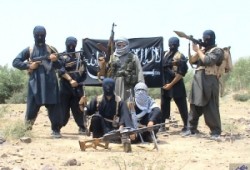 تنظيم القاعدة في ليبيا يحل نفسه.. ويدعو القوى الأخرى لمواجهة مناهضو الثورة