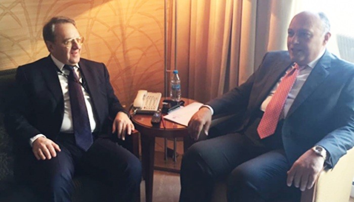 "مصر المزنوقة" بين الروس والأمريكان.. والسيسي: أبيع نفسي