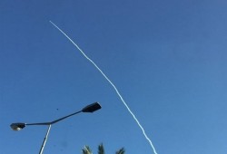 الكيان الصهيونى يجري تجربة لإطلاق صواريخ بالستية ونووية