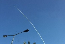 الكيان الصهيونى يجري تجربة لإطلاق صواريخ بالستية ونووية