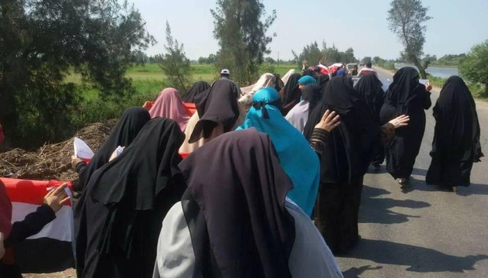 أهالي نبروه يتظاهرون ضد حملات الاعتقالات ويطالبون بالحرية