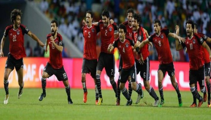 كوبر يضم 15 لاعبًا لمعسكر المنتخب تحضيرًا لتونس.. استدعاء عاشور وجمال
