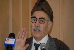 وزير جزائري يطلق النار على زوجته