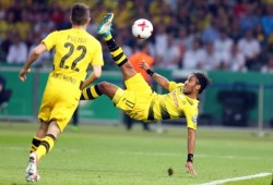 باريس سان جيرمان يوافق على ضم أوباميانج مقابل 61 مليون إسترلينى