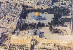 منظمة التحرير وحماس يرفضان تهويد القصور العباسية في القدس